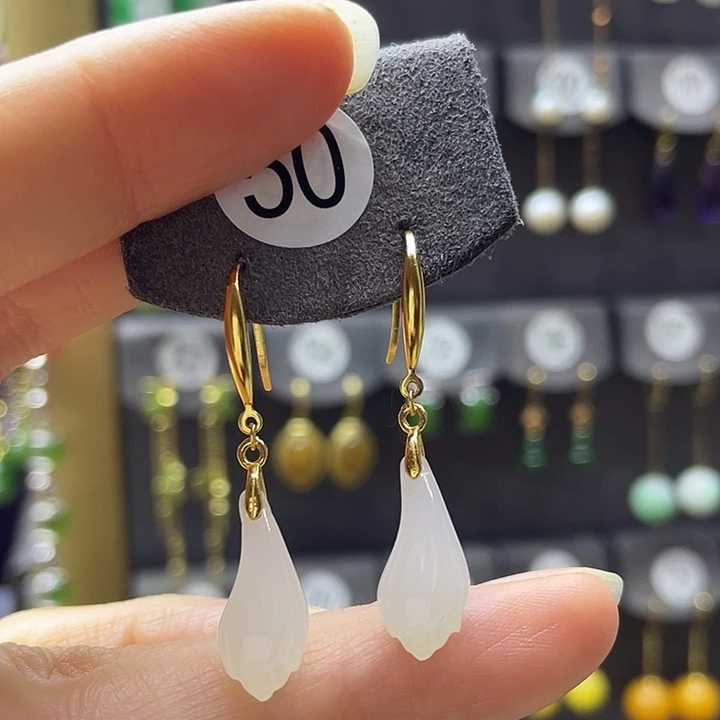 和田玉银S925镶嵌耳饰