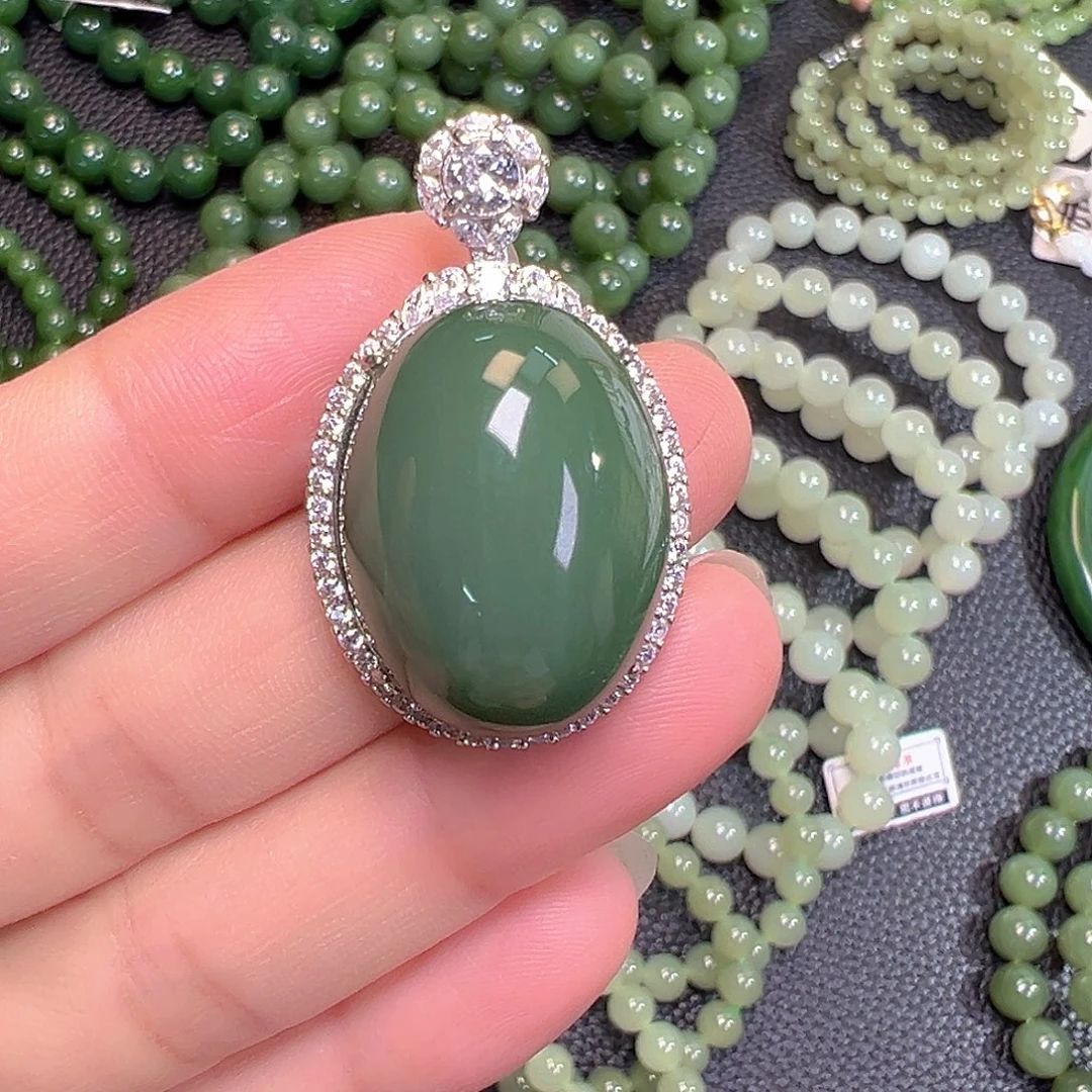 和田玉银S925镶嵌颈饰