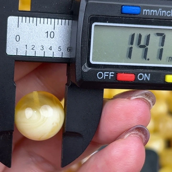 琥珀裸石未镶嵌全品616