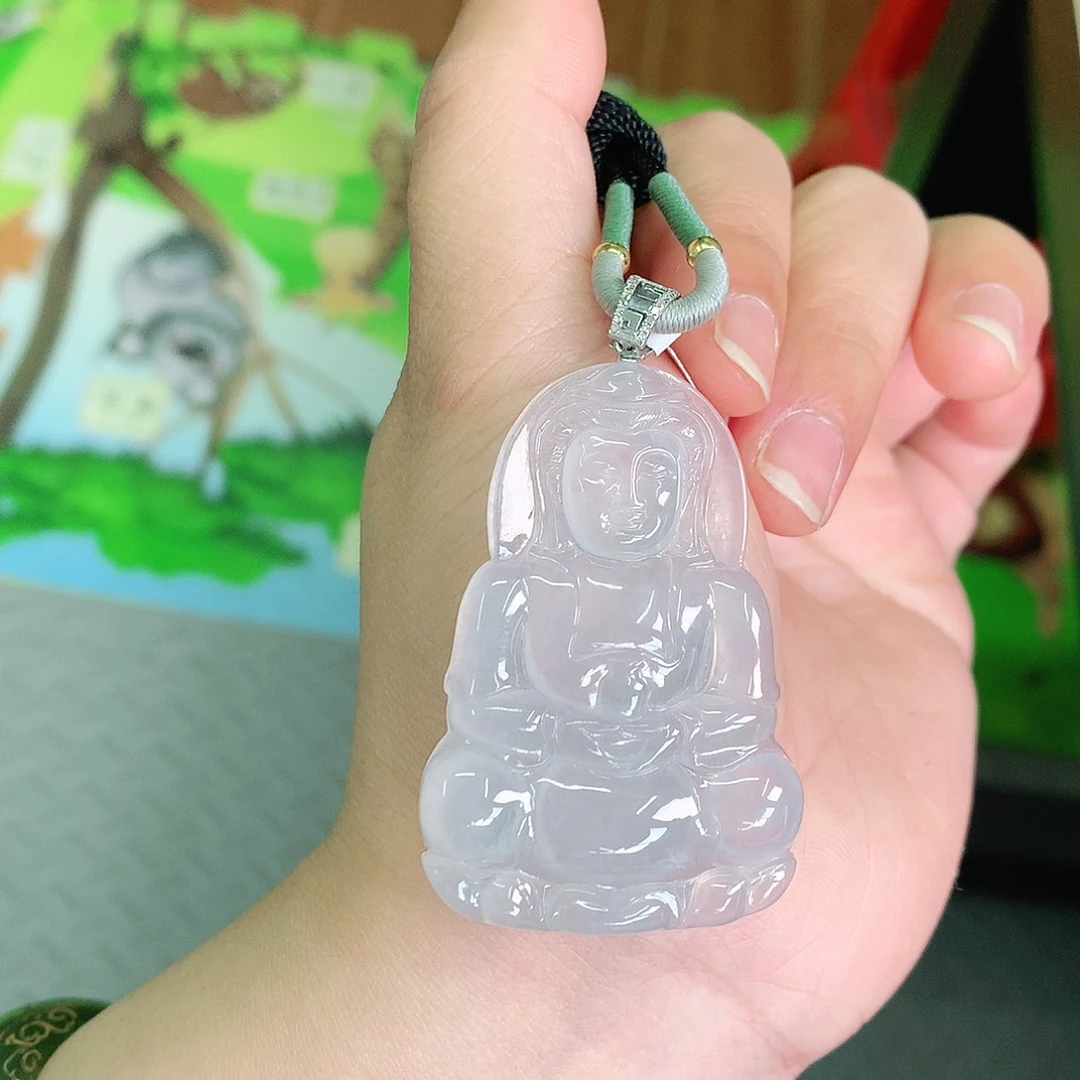 翡翠颈饰18K金镶嵌高冰观音52*34.6*5.4