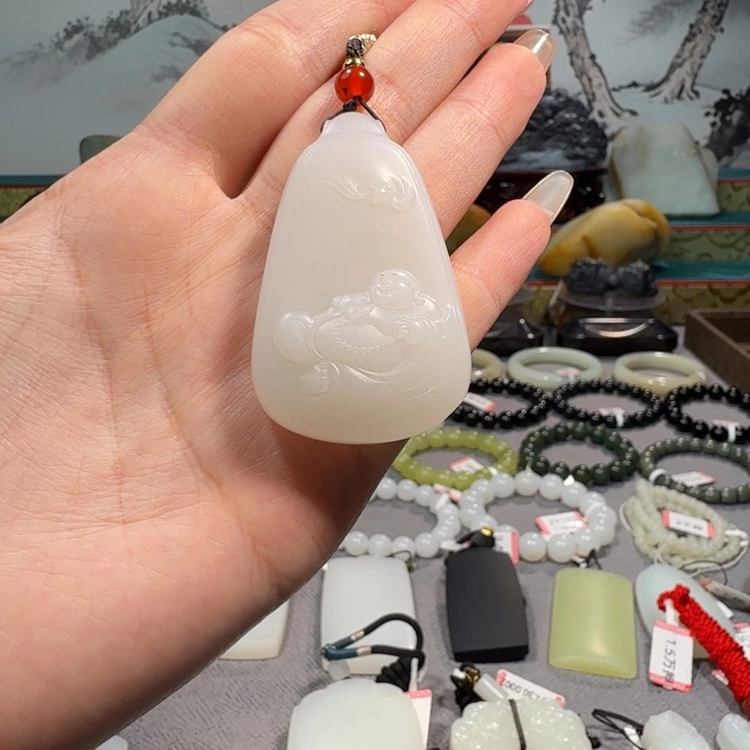 和田玉未镶嵌吊坠(不含链)