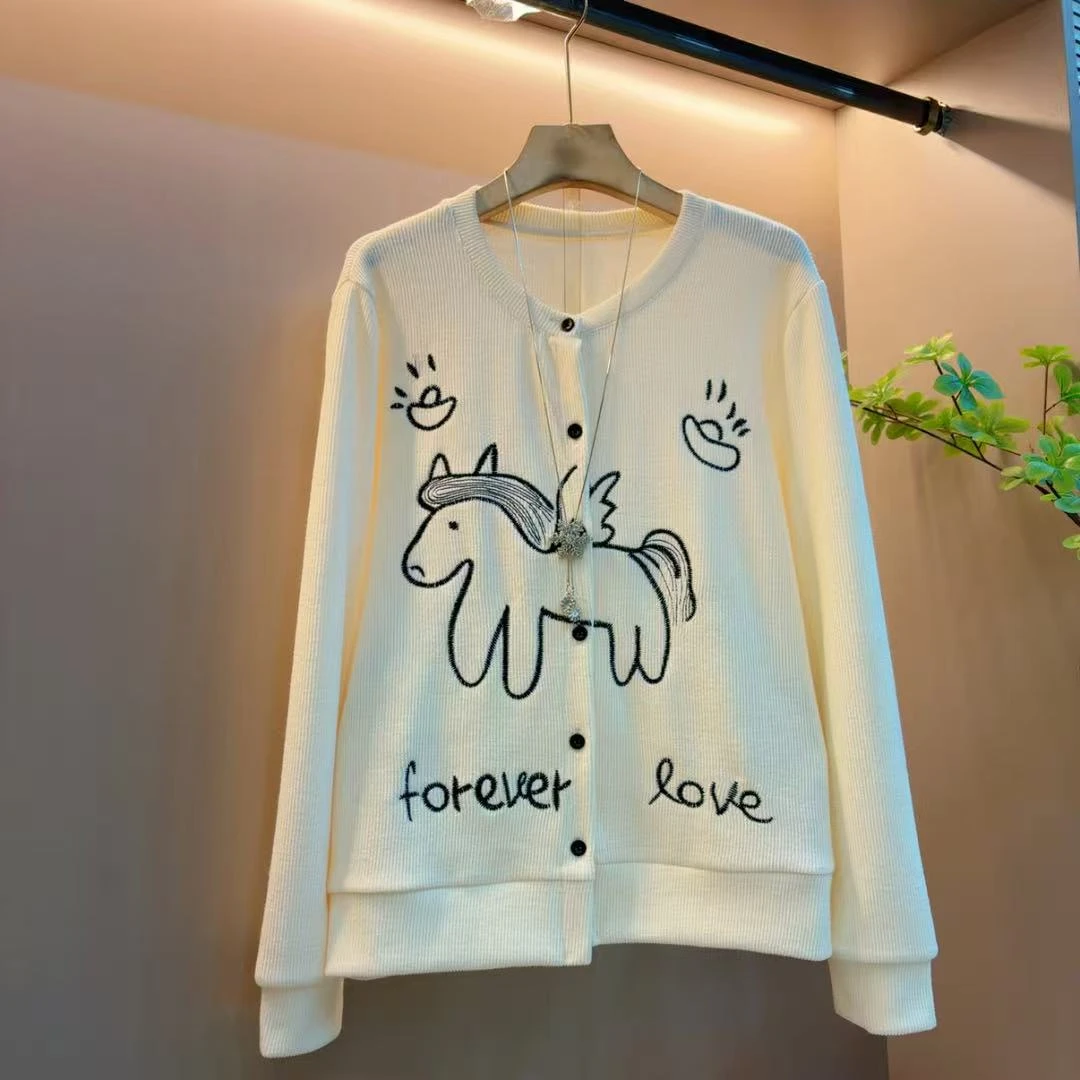 新款韩版洋气显瘦遮肉卡通刺绣休闲百搭针织上衣（衣长62左右）