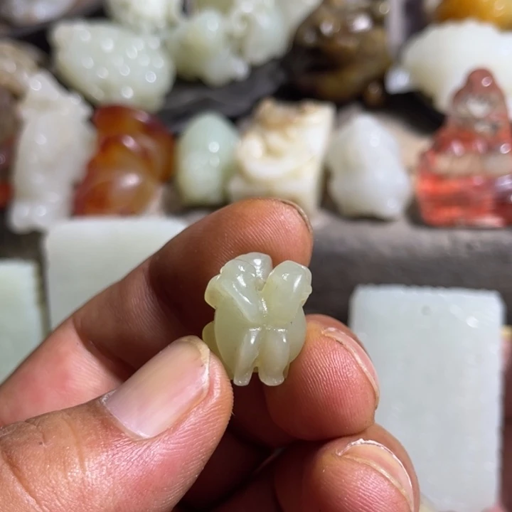 糖***子和田玉未镶嵌吊坠(不含链)