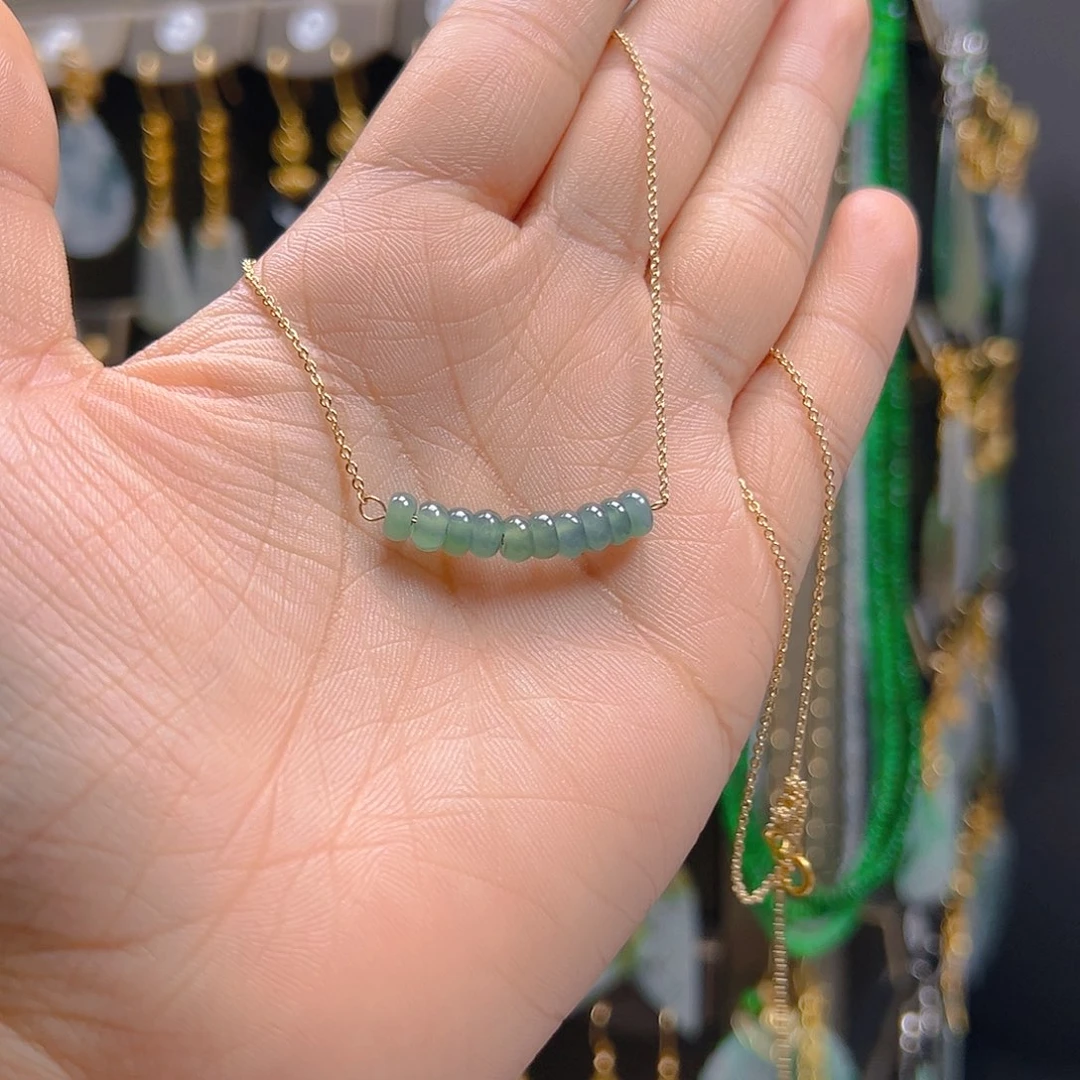 未镶嵌翡翠耳饰翡翠