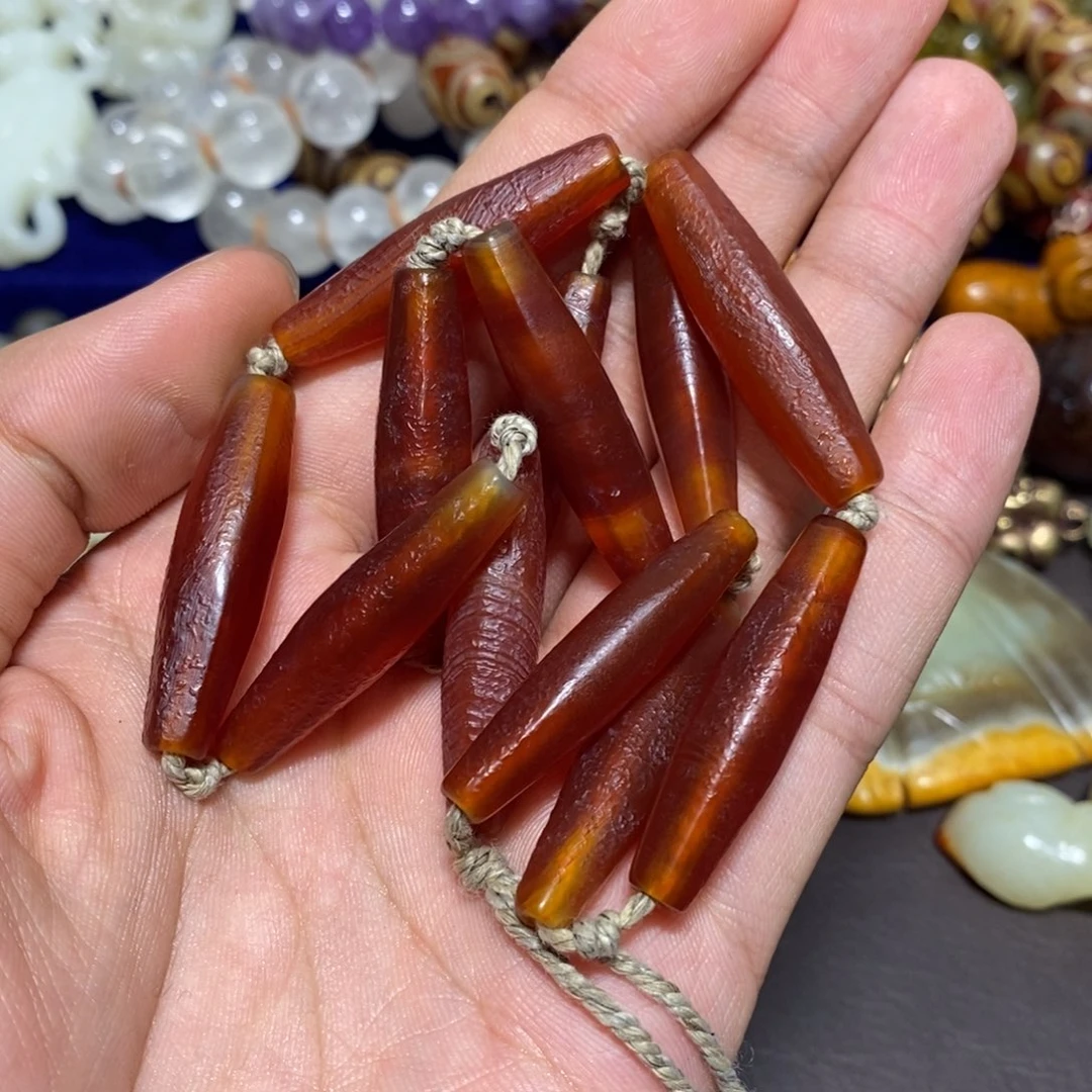 彼***）玛瑙/玉髓未镶嵌颈饰