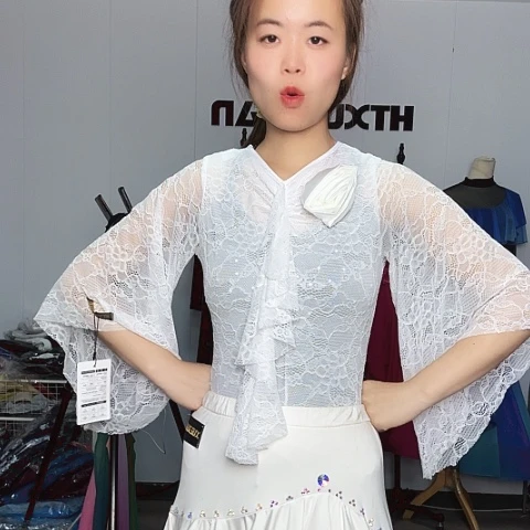 XXL。