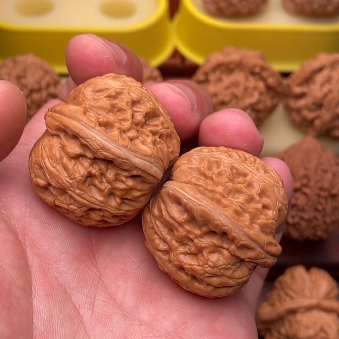 桃核把件粗筋小元宝36