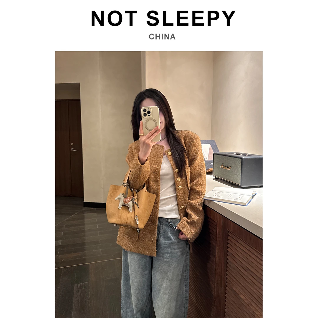 “半手缝蜡线鳄鱼纹拼togo牛皮”18cm菜篮子水桶包女手提包/饼干色