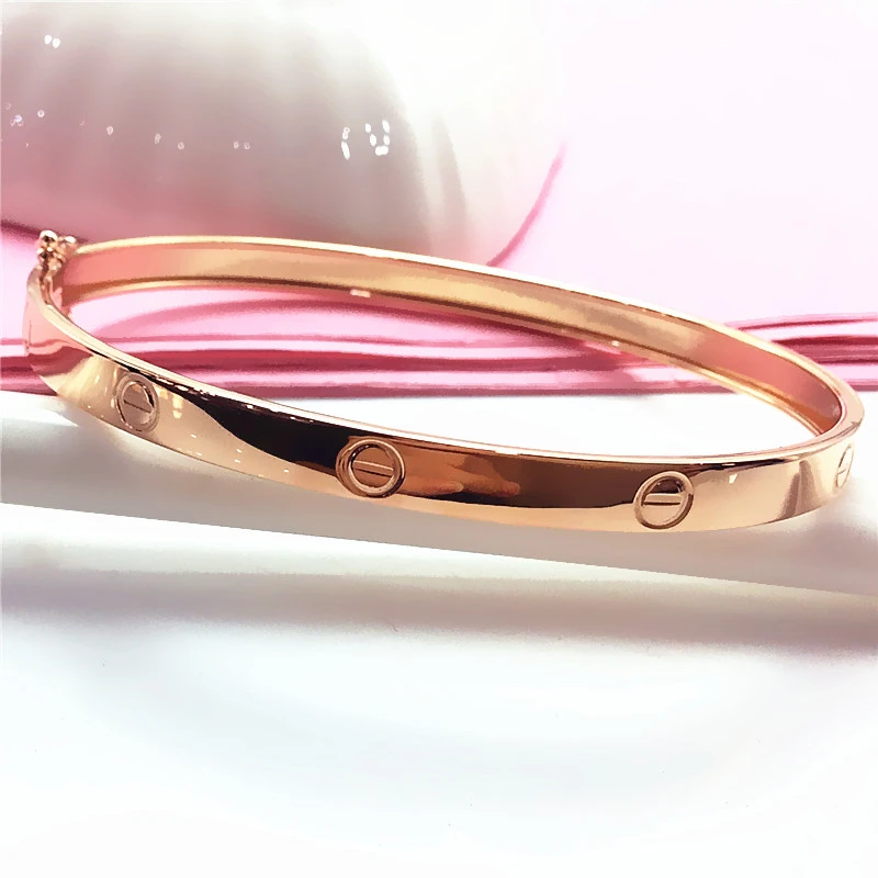 14k玫瑰金经典不过时卡扣手镯 大气简约紫金手镯