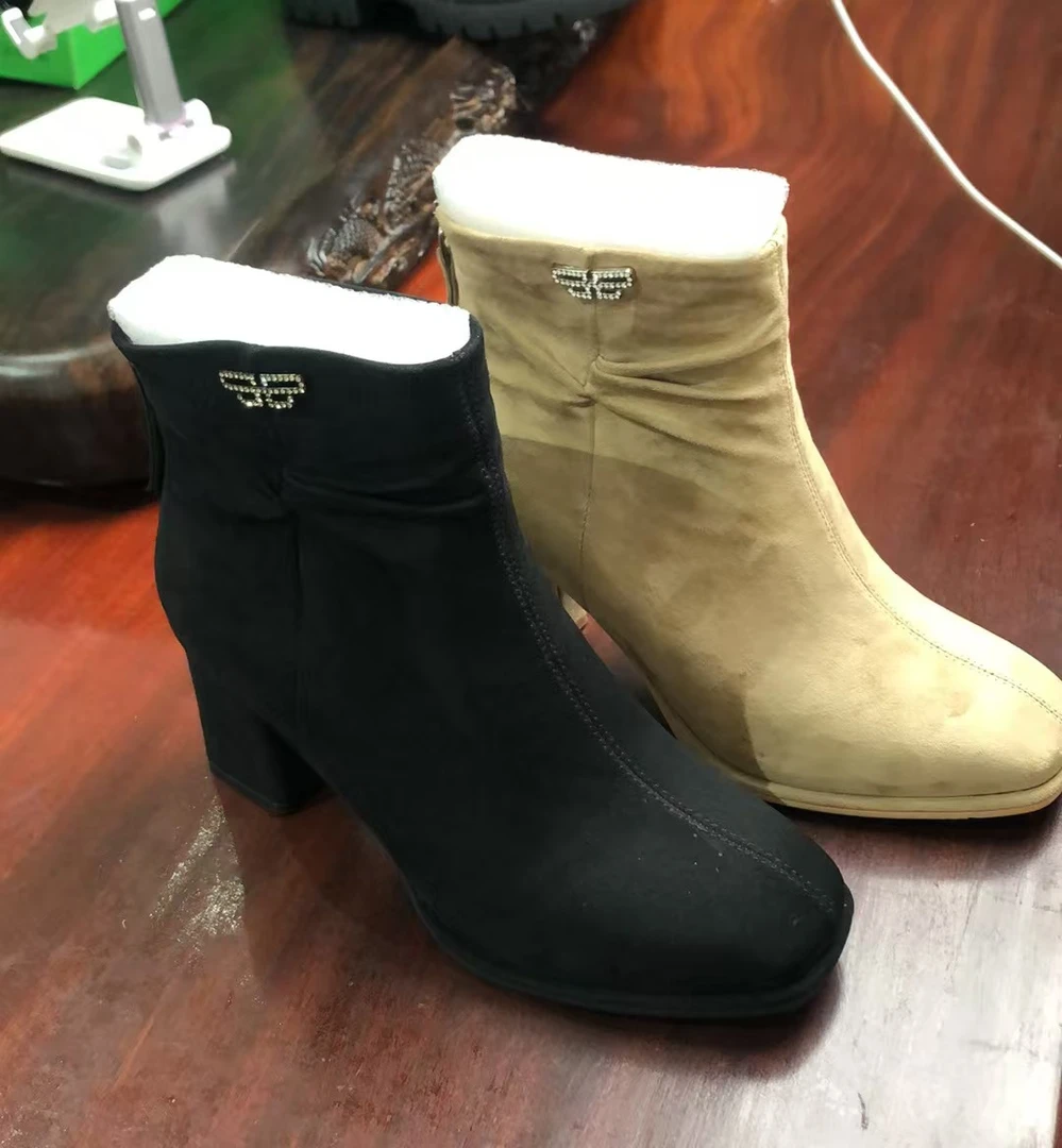 粗跟高跟女短靴方头显瘦时装靴