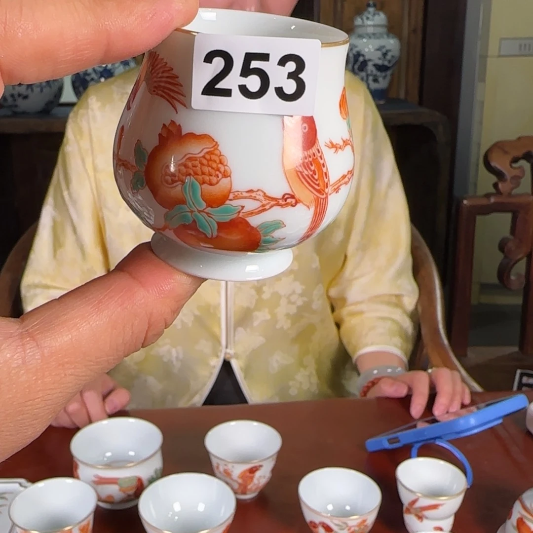 浮**日青花故事蔡文娟作品