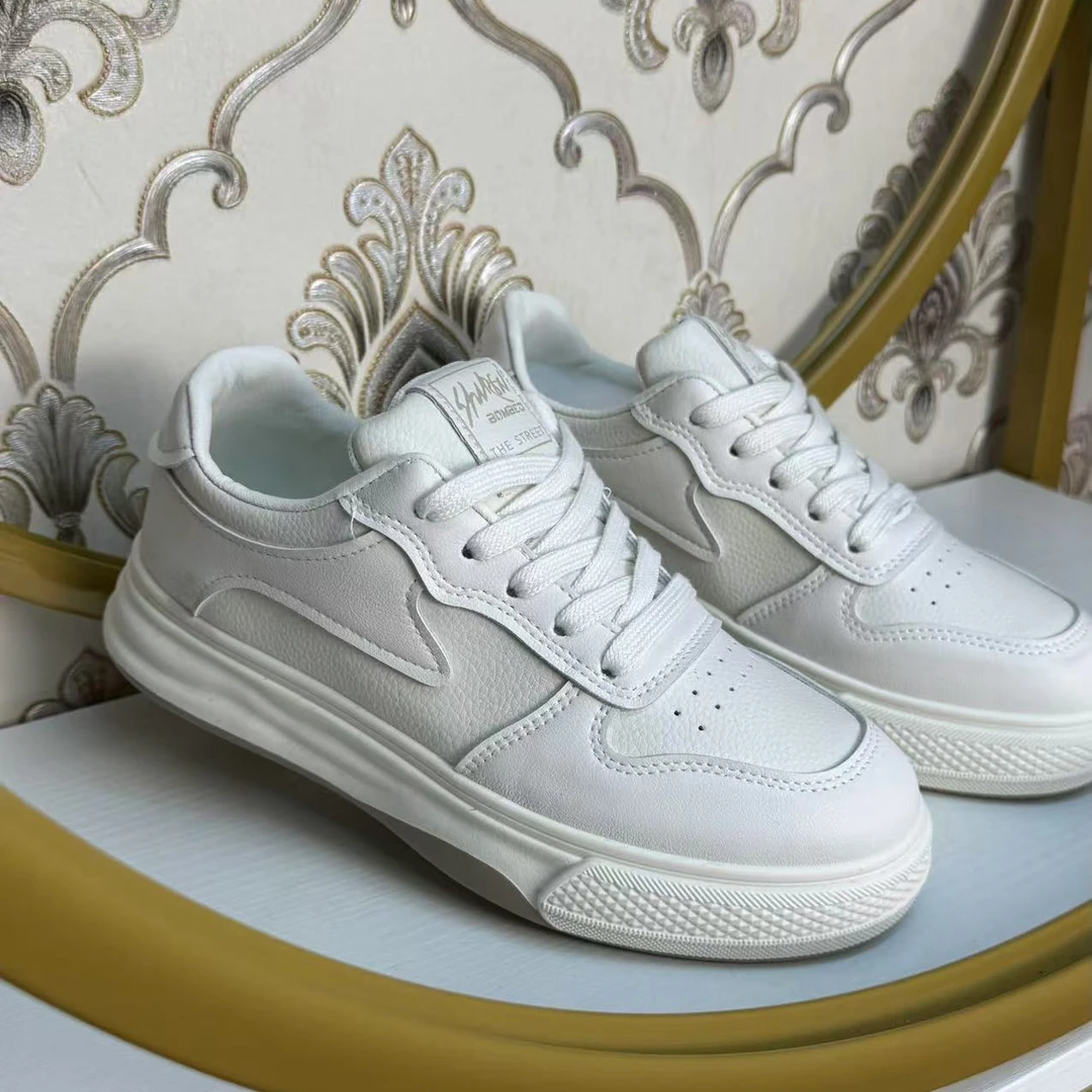 【新疆包邮】女款小白鞋时尚耐磨经典运动鞋板鞋休闲板鞋