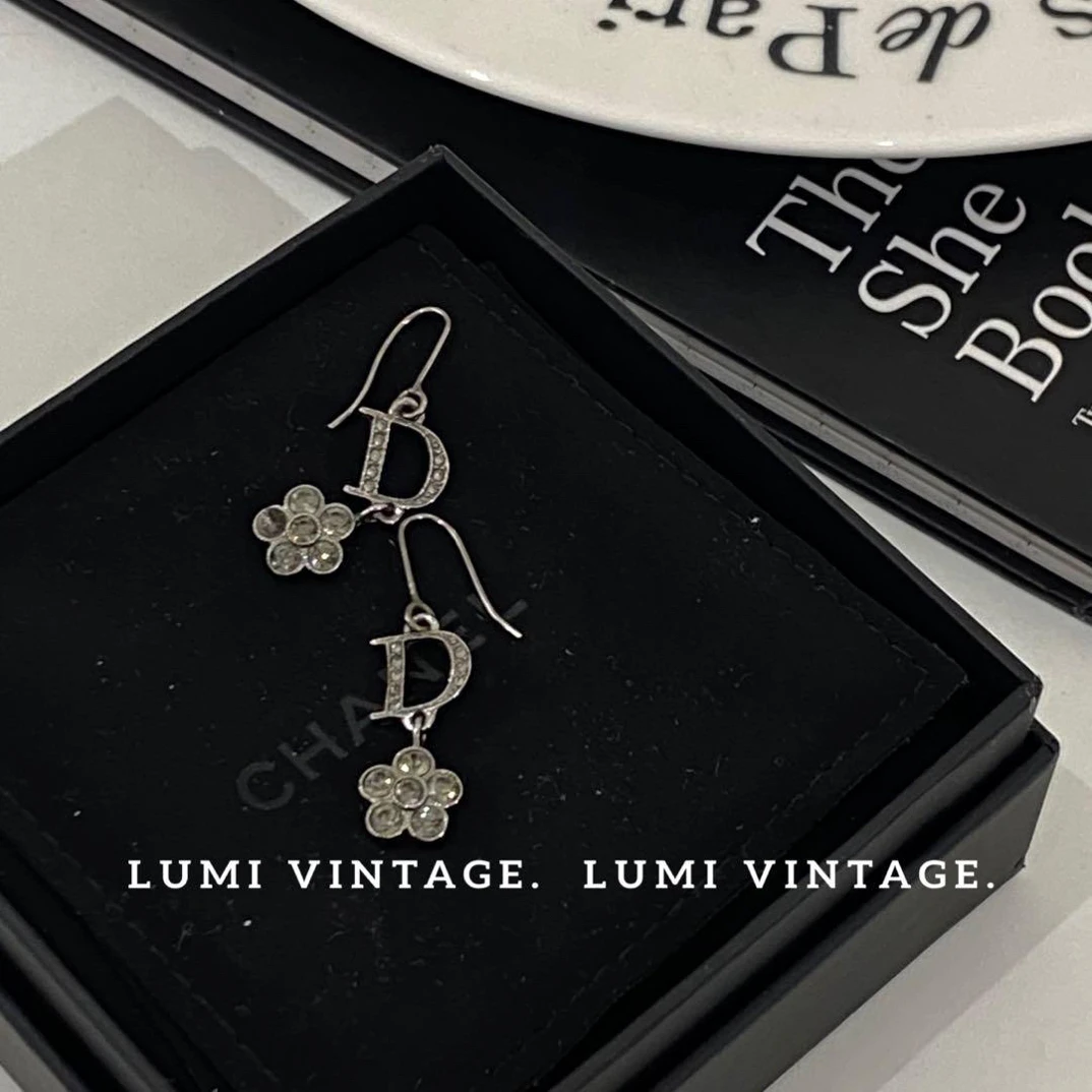 95新 DIOR/迪奥 钻石花朵耳环39031899