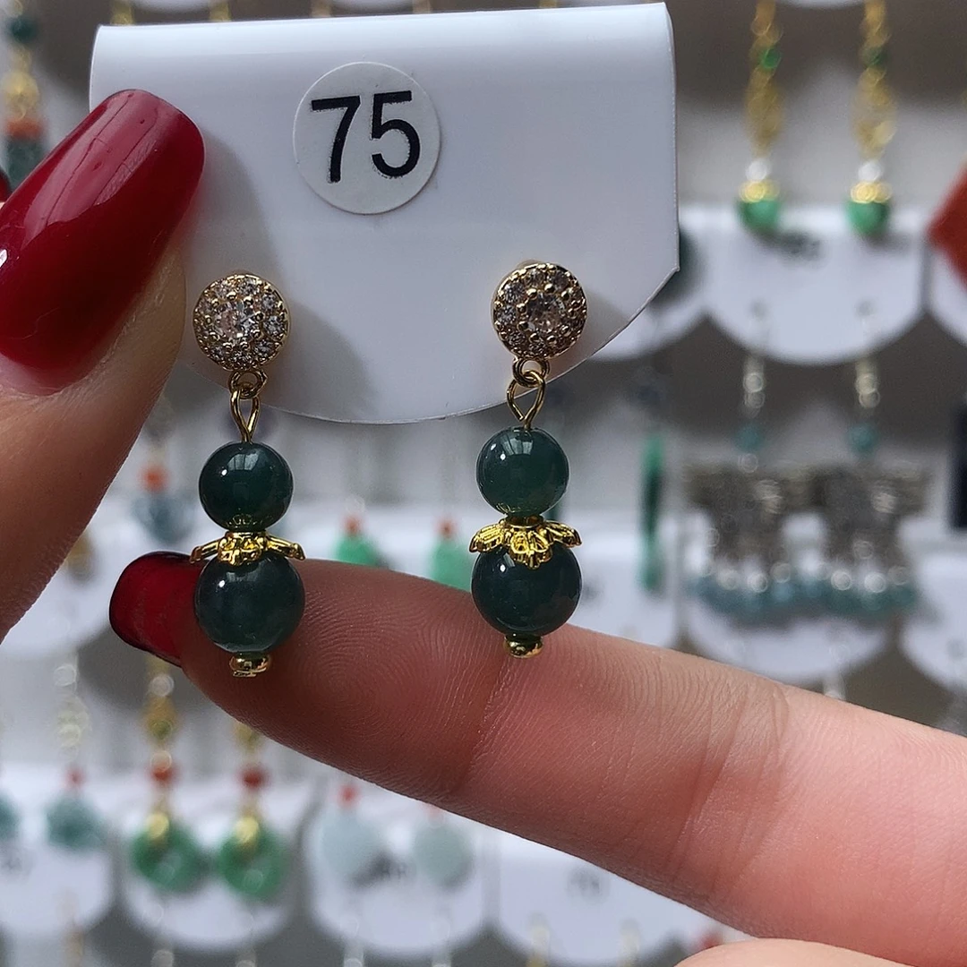 翡翠未镶嵌耳饰75