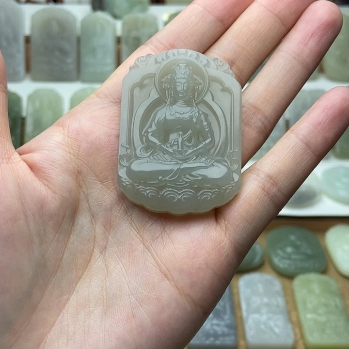 和田玉未镶嵌颈饰