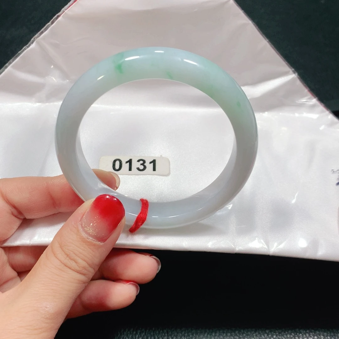 翡翠未镶嵌手镯冰胶03