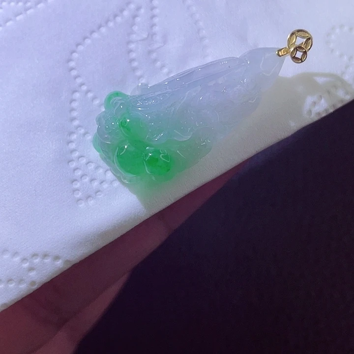 颈饰18K金镶嵌翡翠翡翠