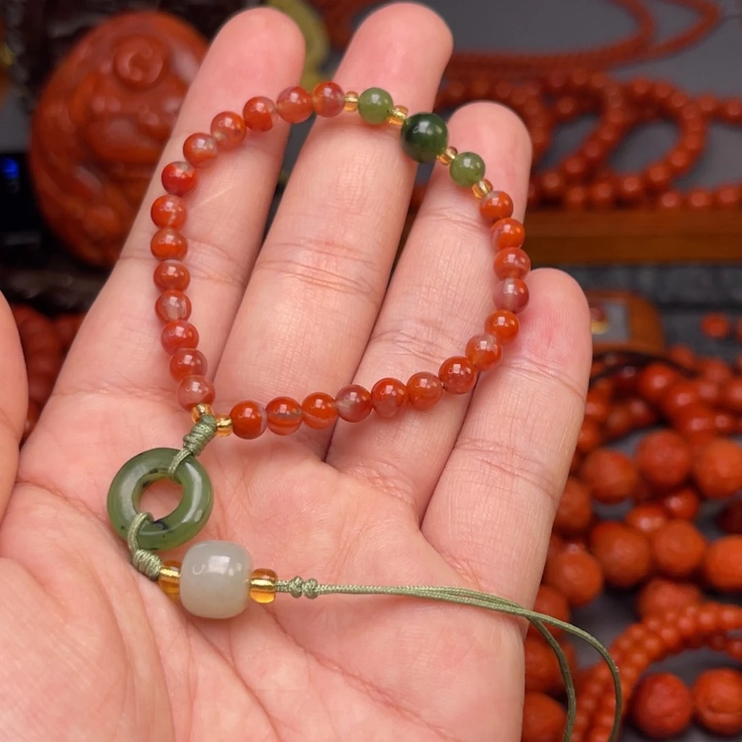 南红玛瑙配饰未镶嵌