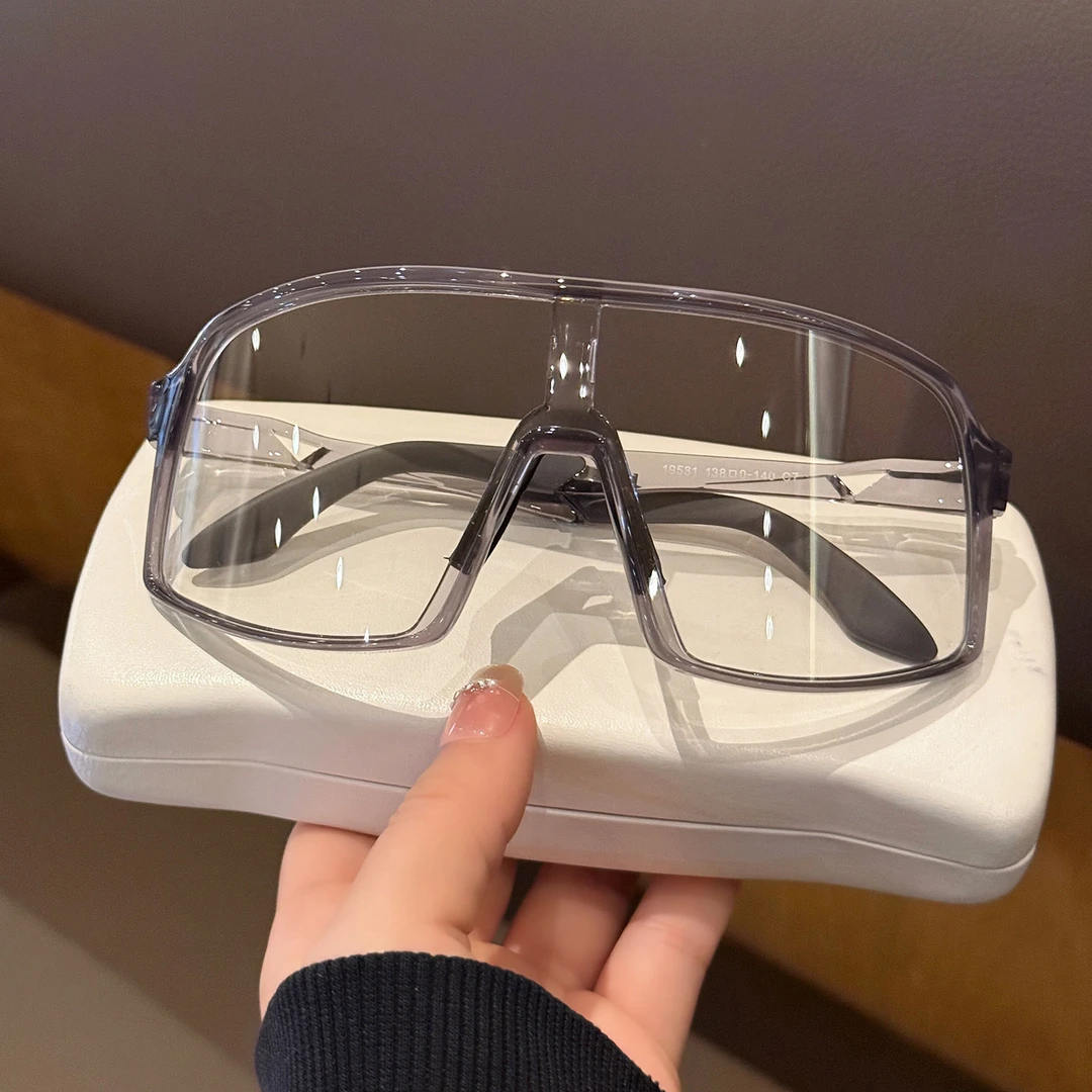日夜二用透明变色墨镜女防紫外线大框防风太阳镜男款骑行眼镜 潮