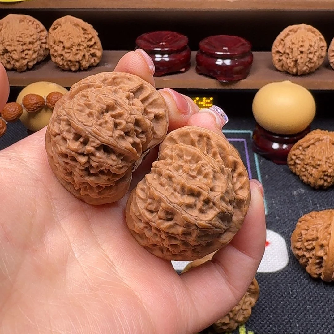 文玩核桃吊坠小**瞒41宫灯