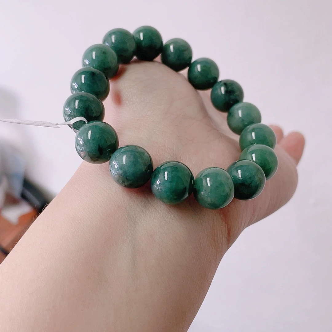 定制翡翠未镶嵌珠串