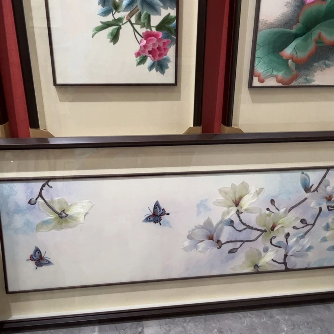 用***8织绣纯手工制作的一款