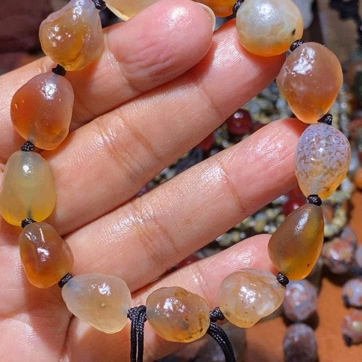 玛瑙/玉髓未镶嵌珠宝半成品