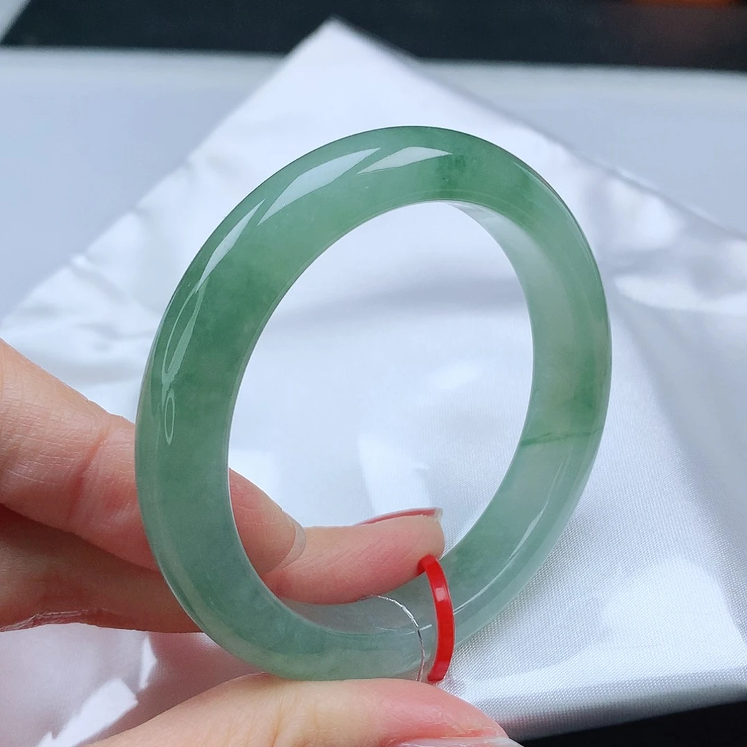 翡翠手镯未镶嵌50➕圈