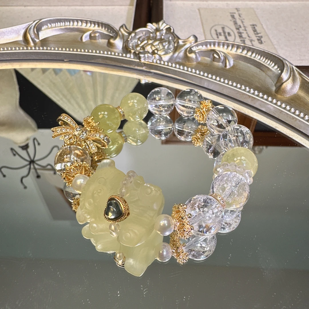 《富婆小熊》黄水晶小熊搭配白阿塞手串1178 颜色微差 多样性发一