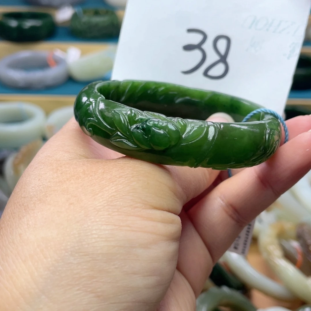 未镶嵌手镯和田玉圈口55