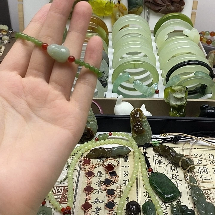 手链未镶嵌和田玉