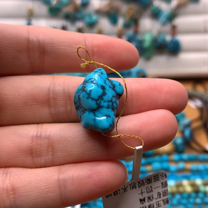 绿松石未镶嵌原矿L****@