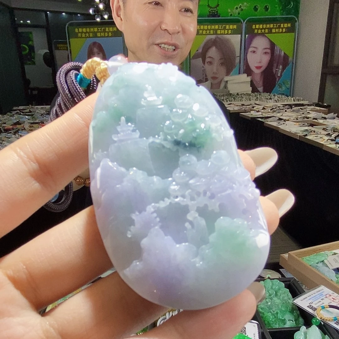 颈饰未镶嵌翡翠翡翠