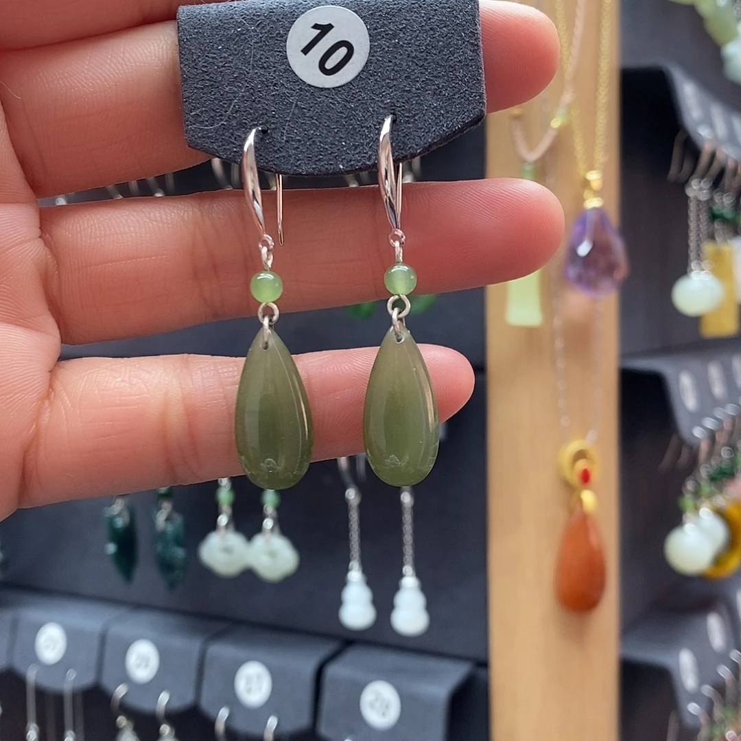 檬***和田玉银S925镶嵌耳饰