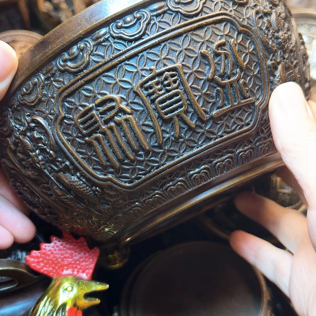精美铜器工艺品等
