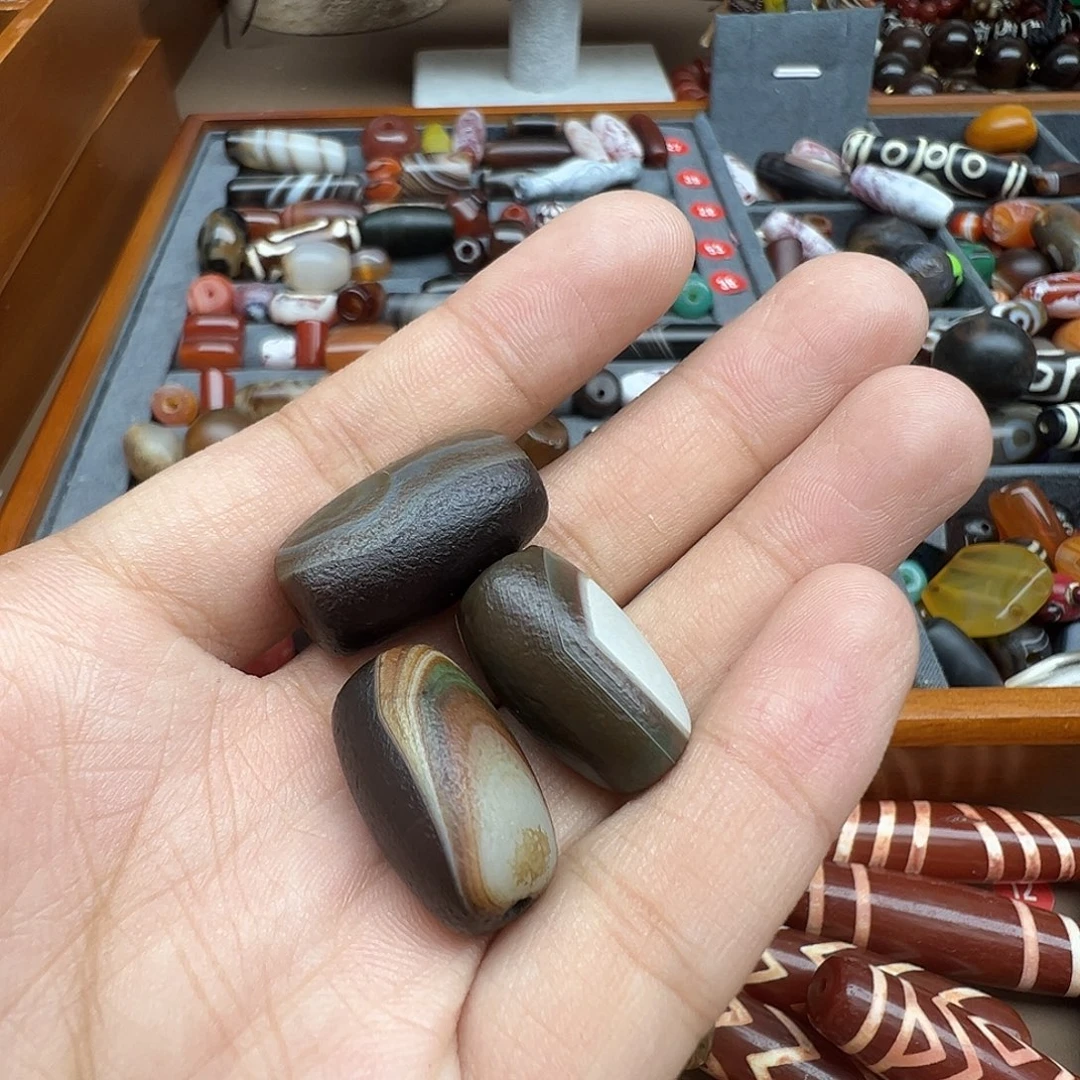 陶***淘玛瑙/玉髓未镶嵌珠宝半成品