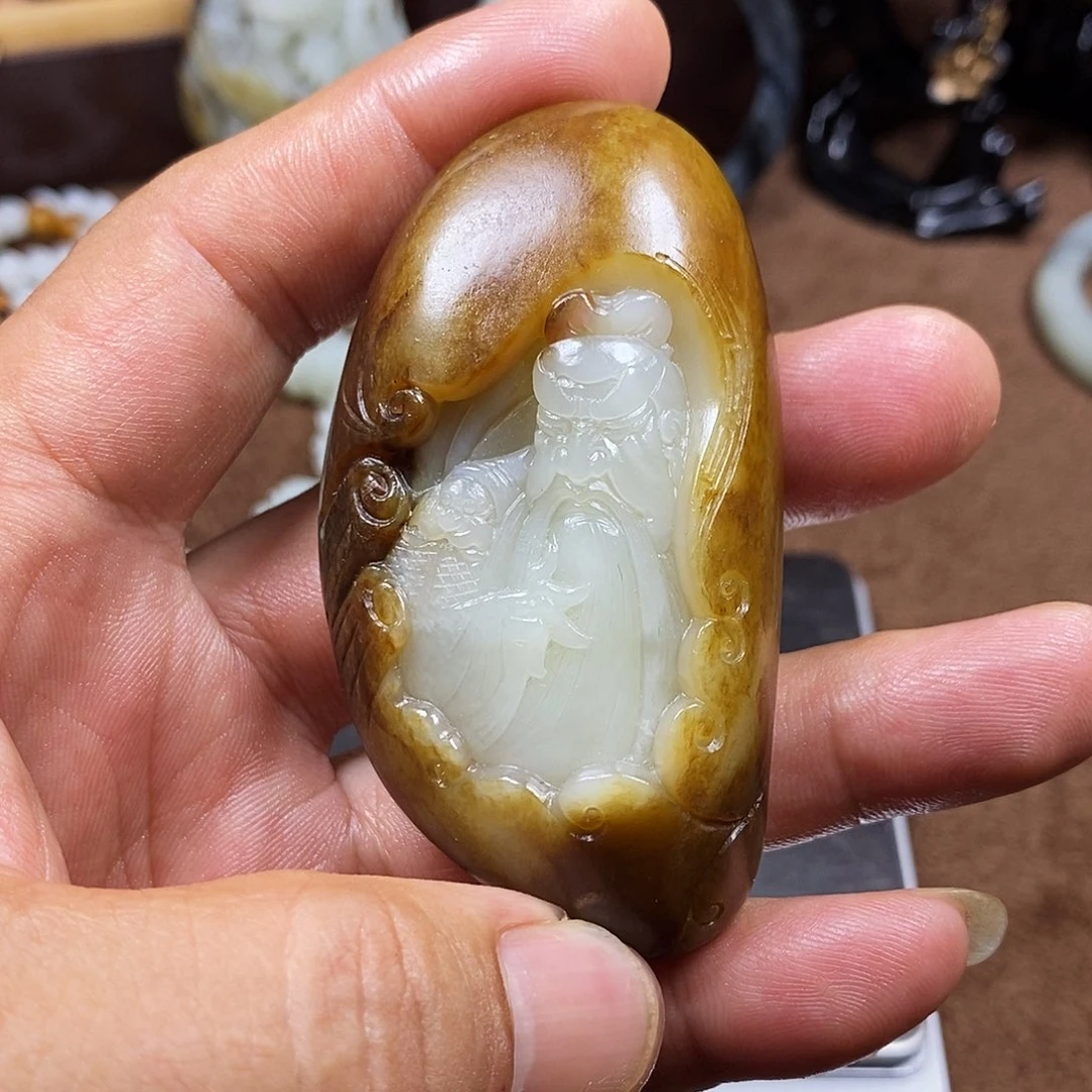 和田玉（子料）未镶嵌把件