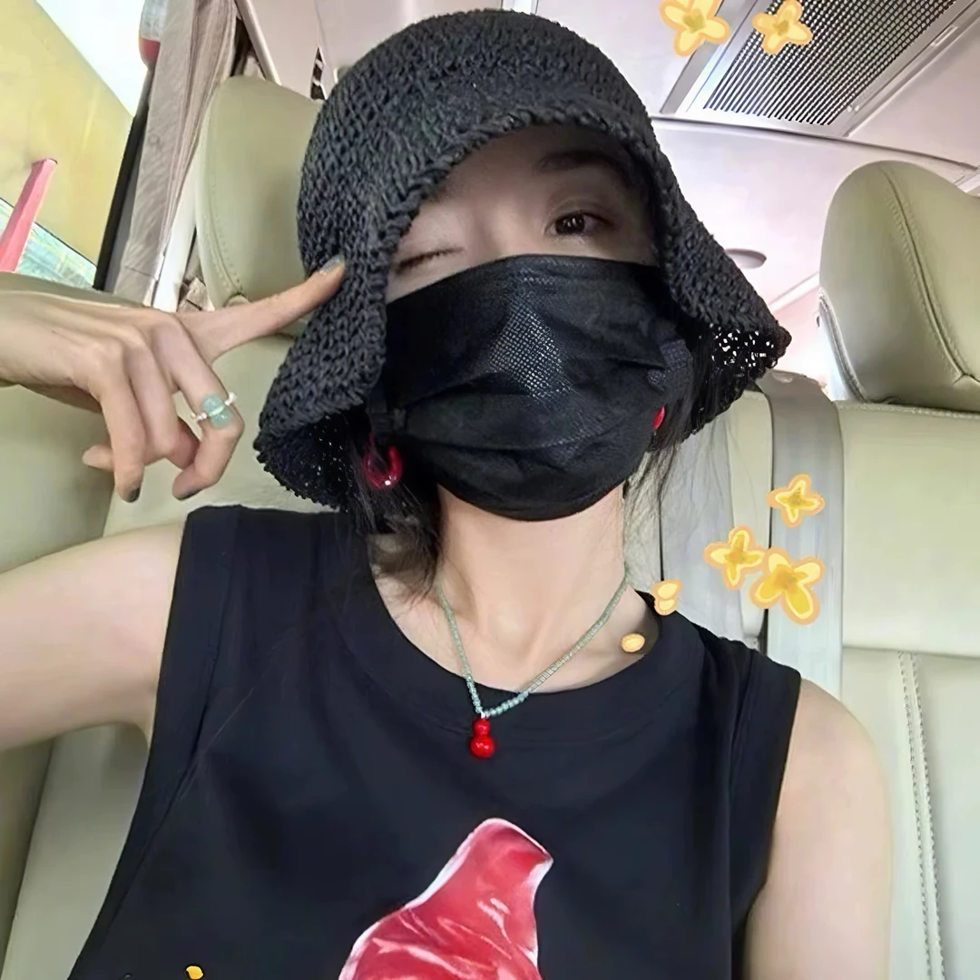 铜合金仿水晶项链 杨幂董洁同款红色葫芦吊坠串珠项链国风高级感