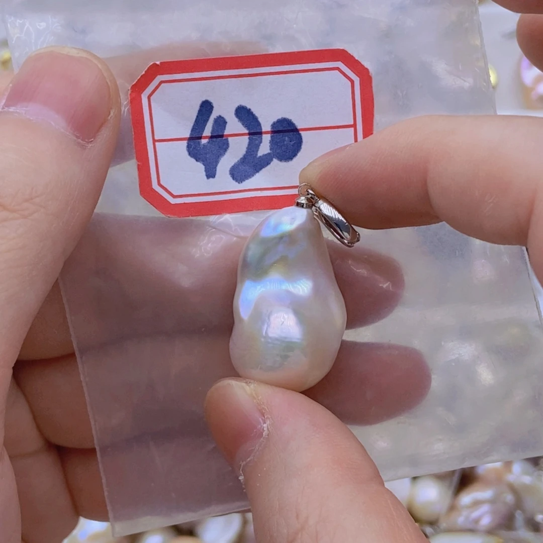 淡水珍珠银S925镶嵌吊坠(赠链)