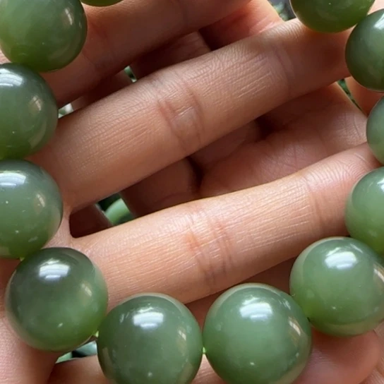 和田玉手串未镶嵌