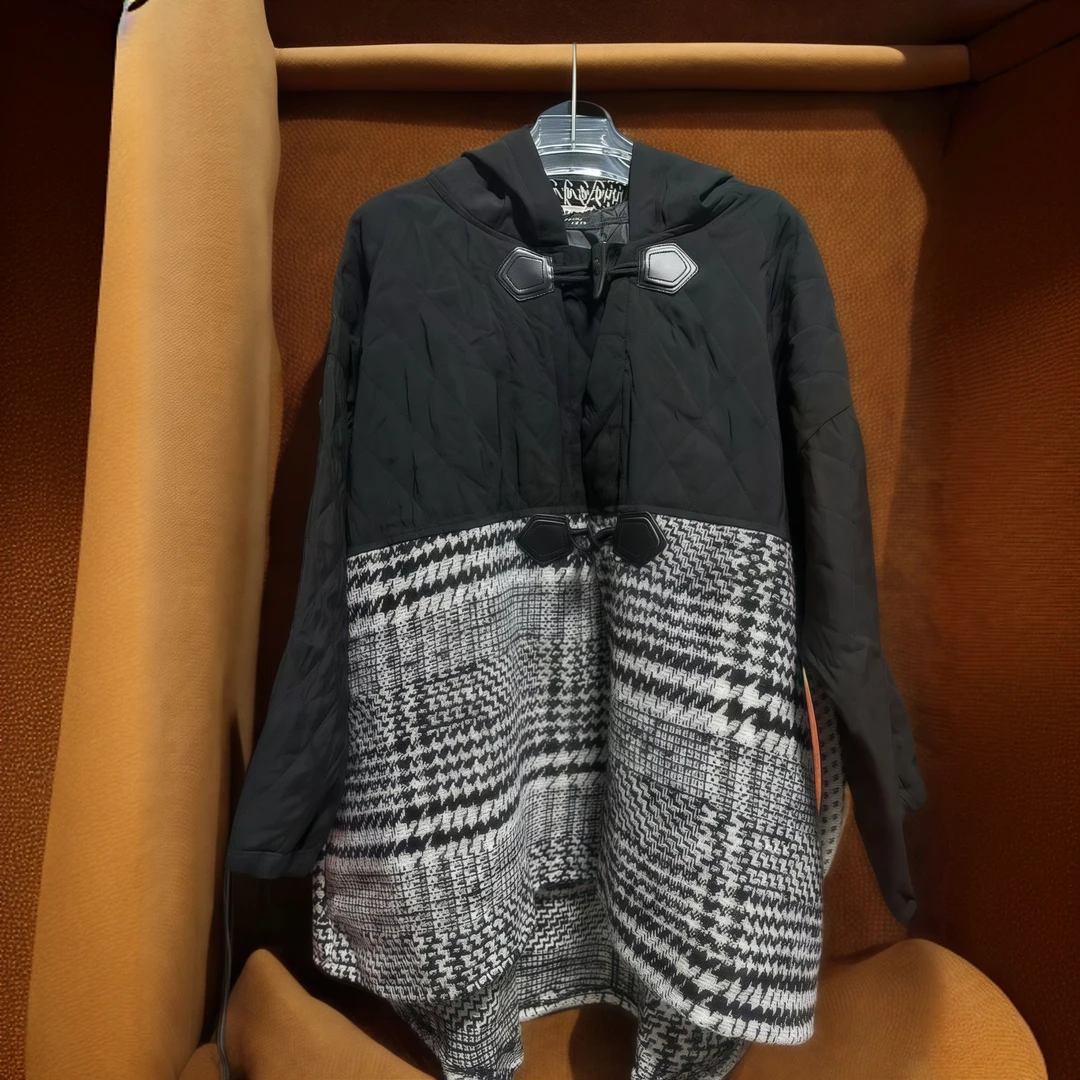 时尚女士设计师连帽百搭休闲轻奢外套1030