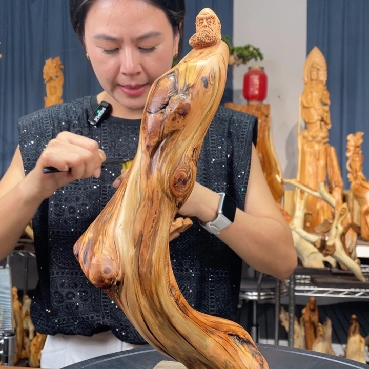 柏木（崖柏）随型摆件