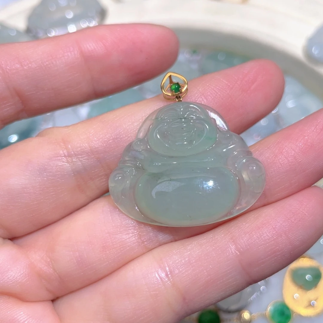 翡翠颈饰18K金镶嵌翡翠