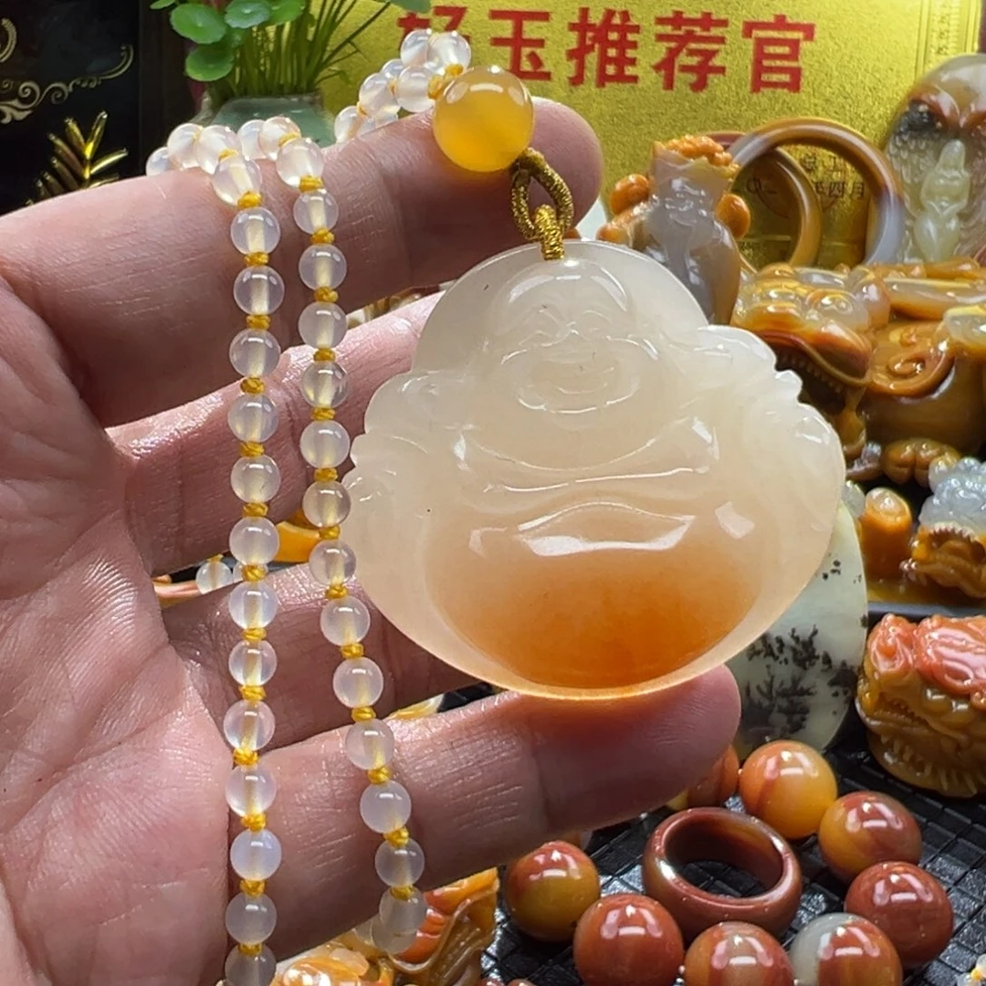 石英质玉未镶嵌颈饰