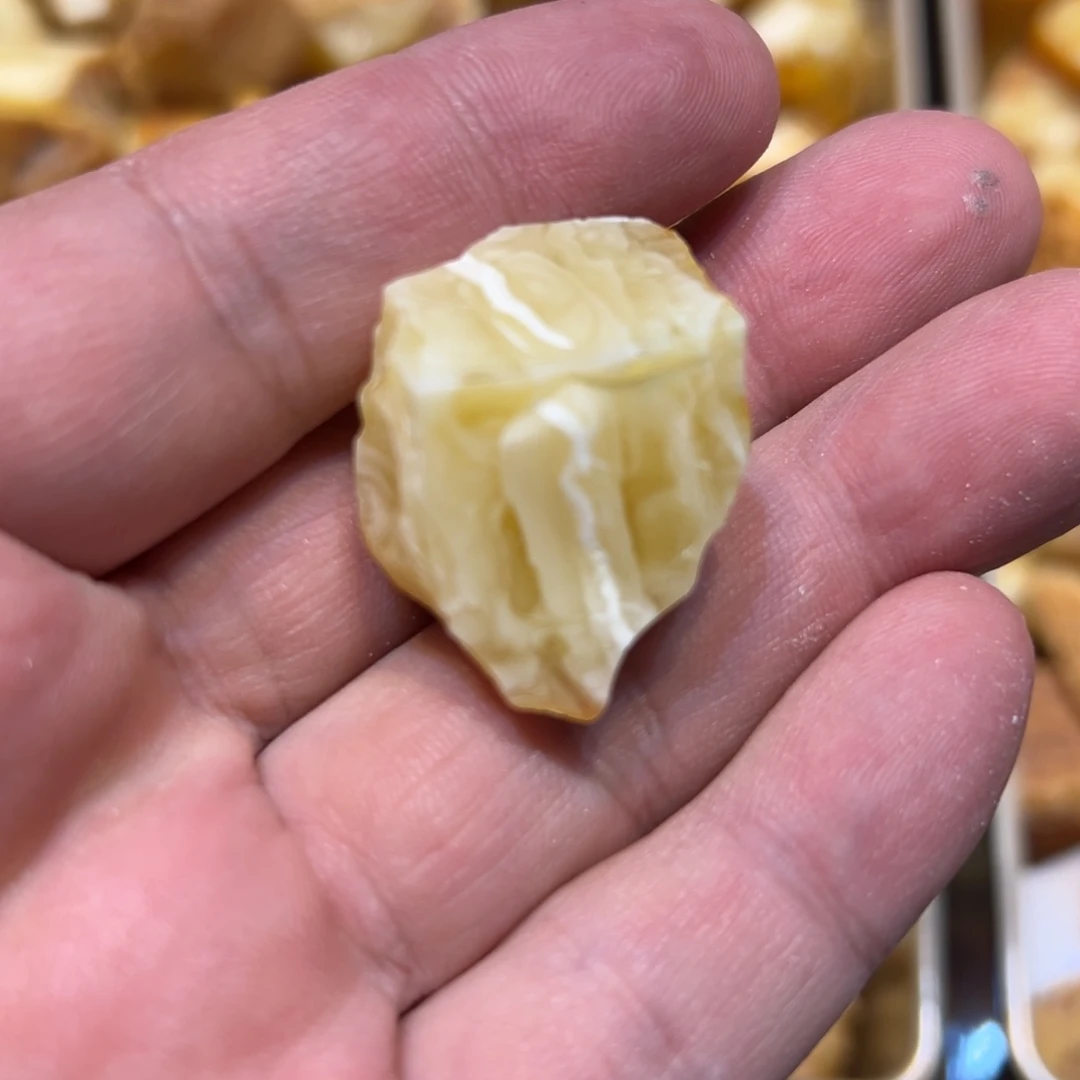 定制琥珀未镶嵌蜜蜡原石