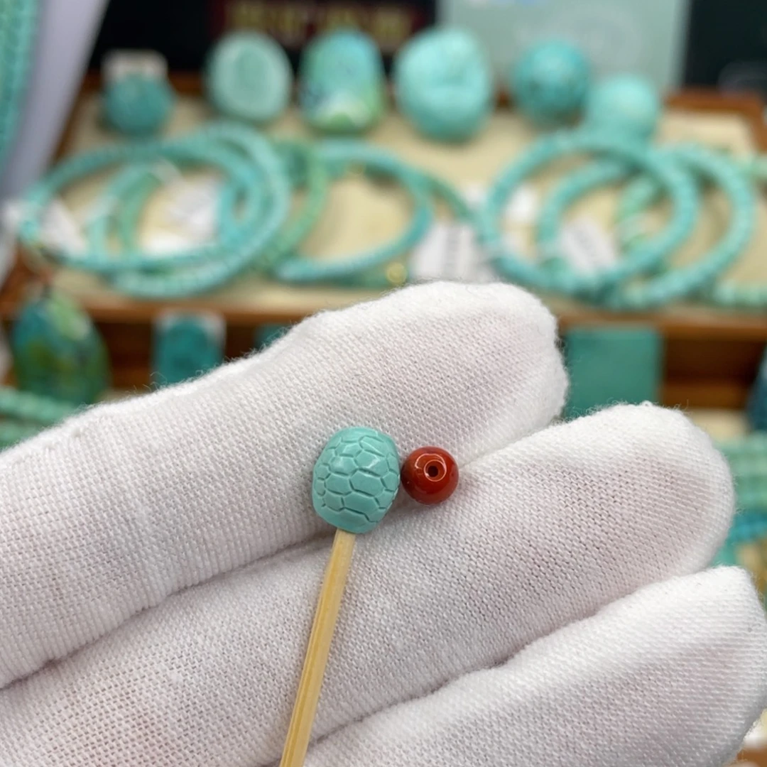 南红玛瑙未镶嵌颈饰