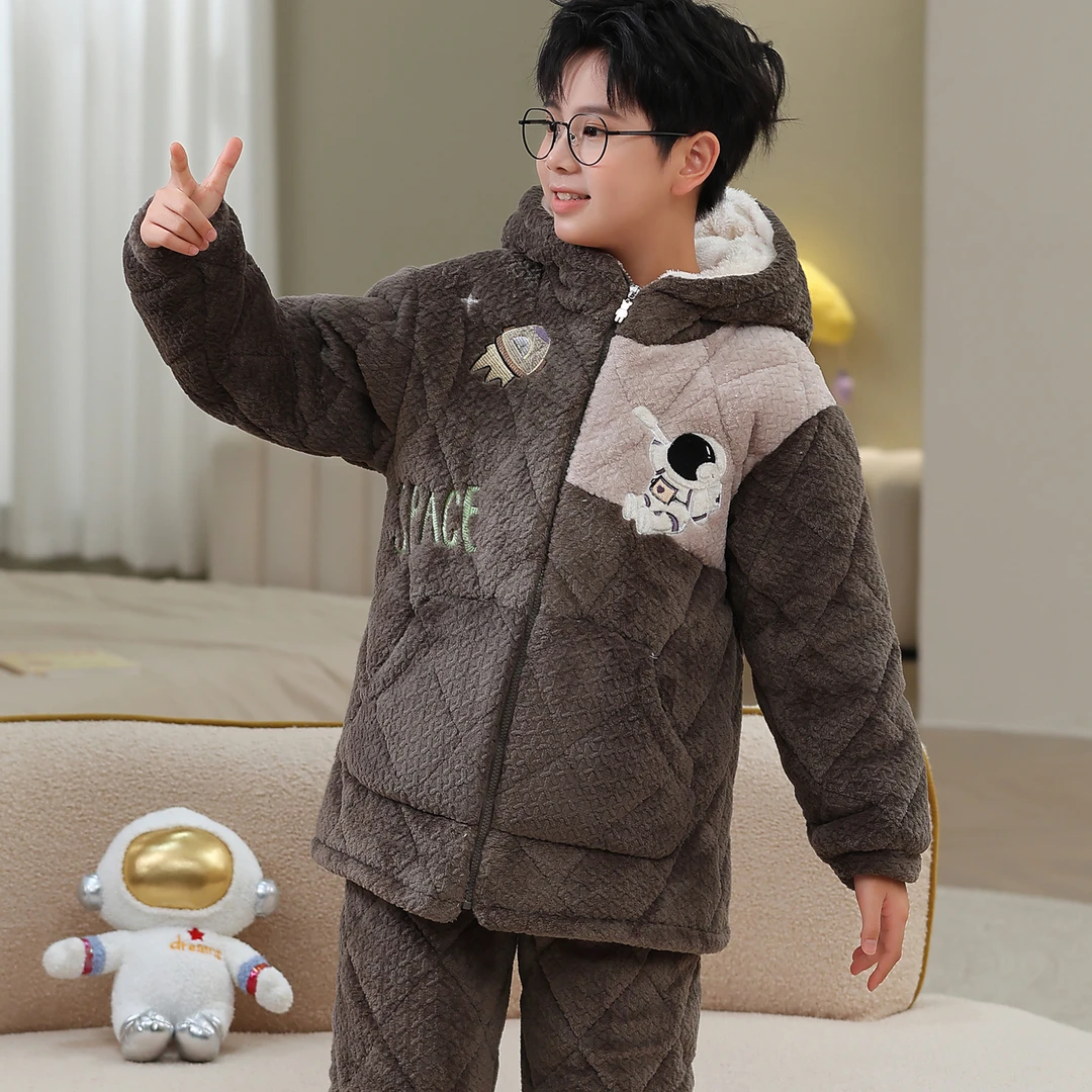 男童上衣中大童保暖外套加绒加厚三层夹棉家居服秋冬款珊瑚绒套装