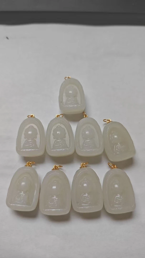 和田玉吊坠24.5*17*10.5mm左右多样性发其一C-910