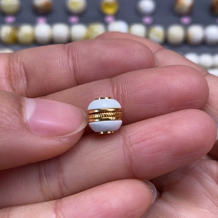 蜜蜡裸石未镶嵌汉堡