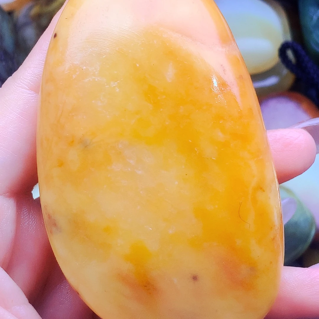 未镶嵌和田玉（糖玉）把件